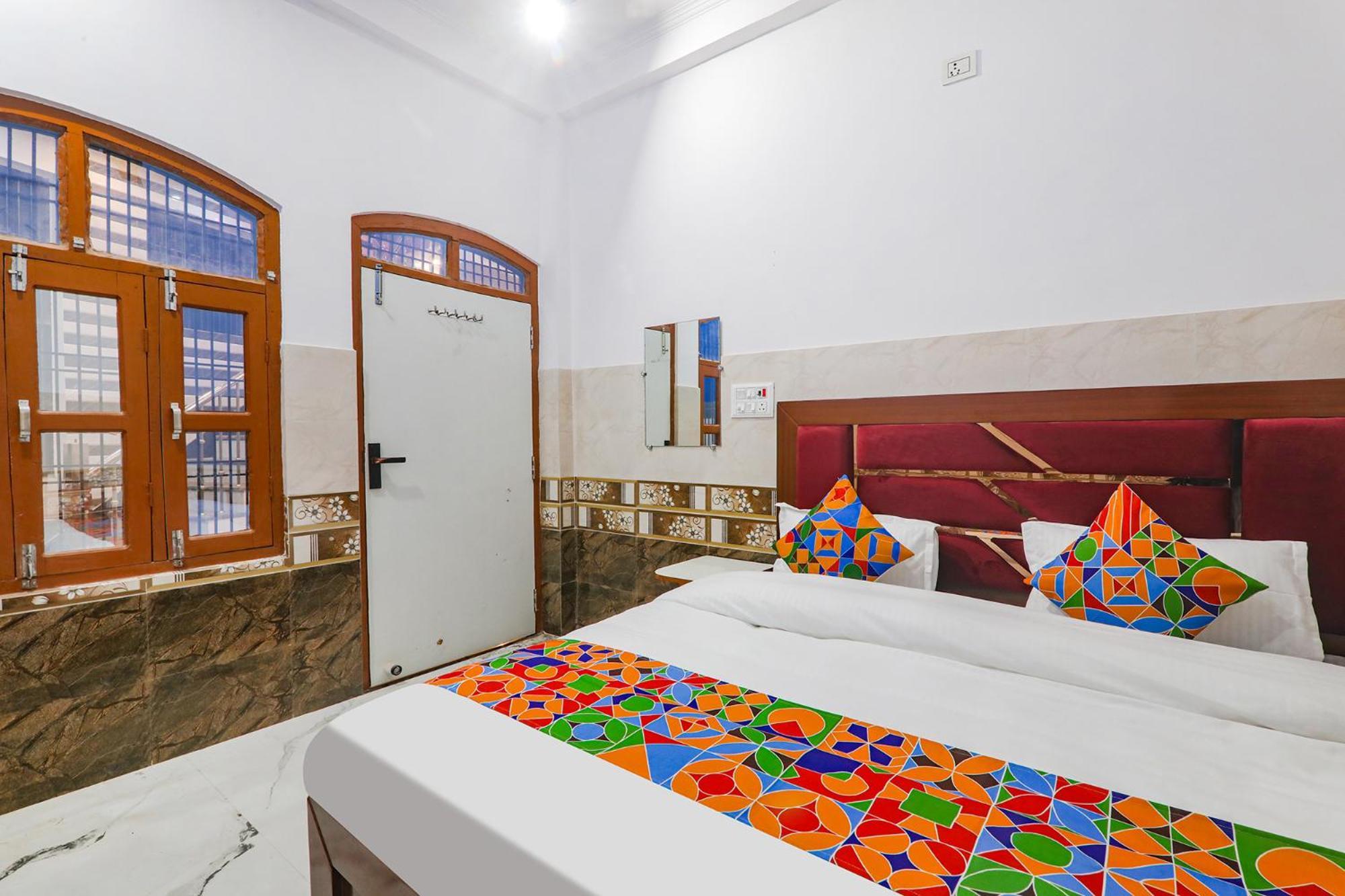 Fabexpress Shree Siya Raman - 500M From Shri Ram Janam Bhumi Hotel Ayodhya ภายนอก รูปภาพ