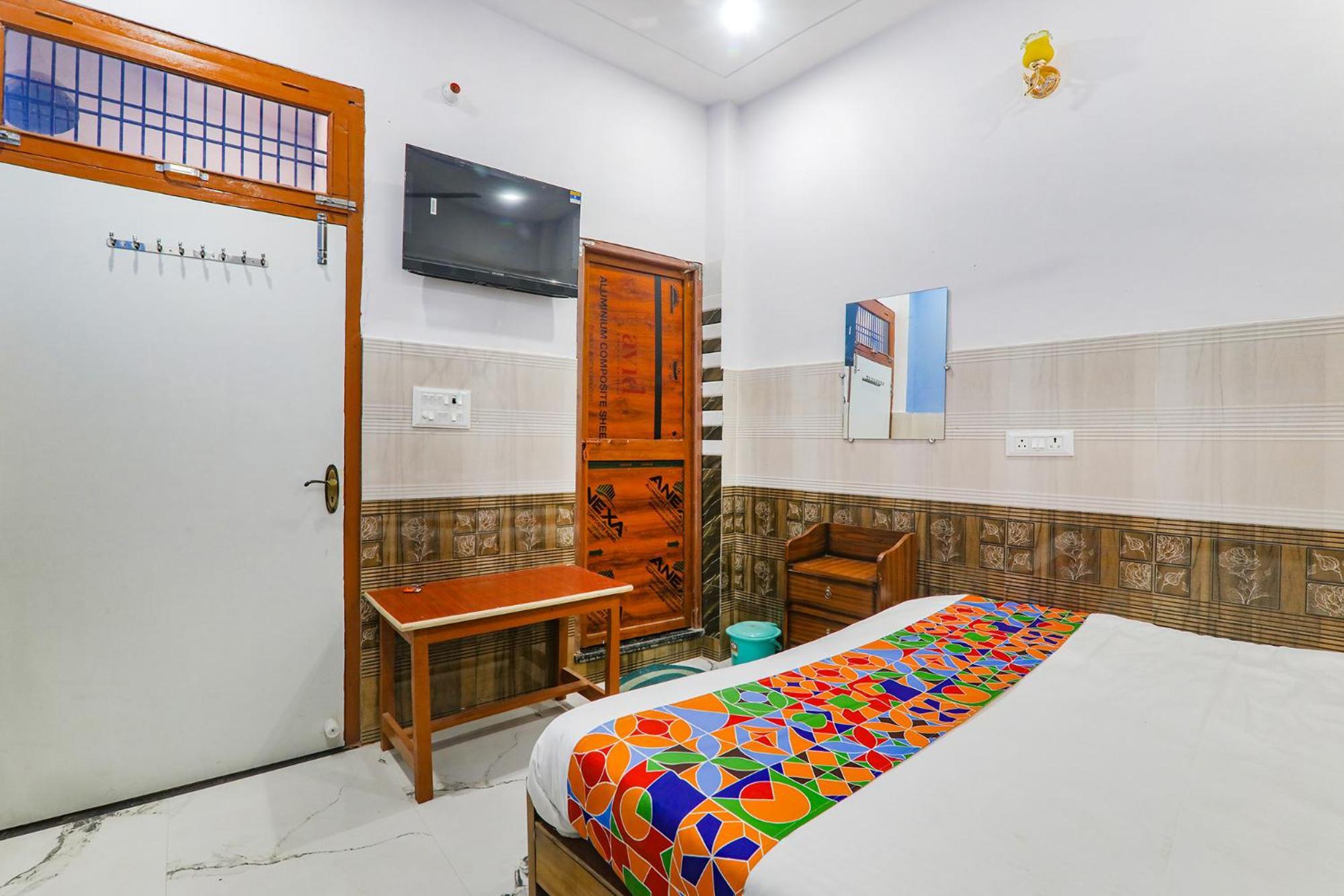 Fabexpress Shree Siya Raman - 500M From Shri Ram Janam Bhumi Hotel Ayodhya ภายนอก รูปภาพ