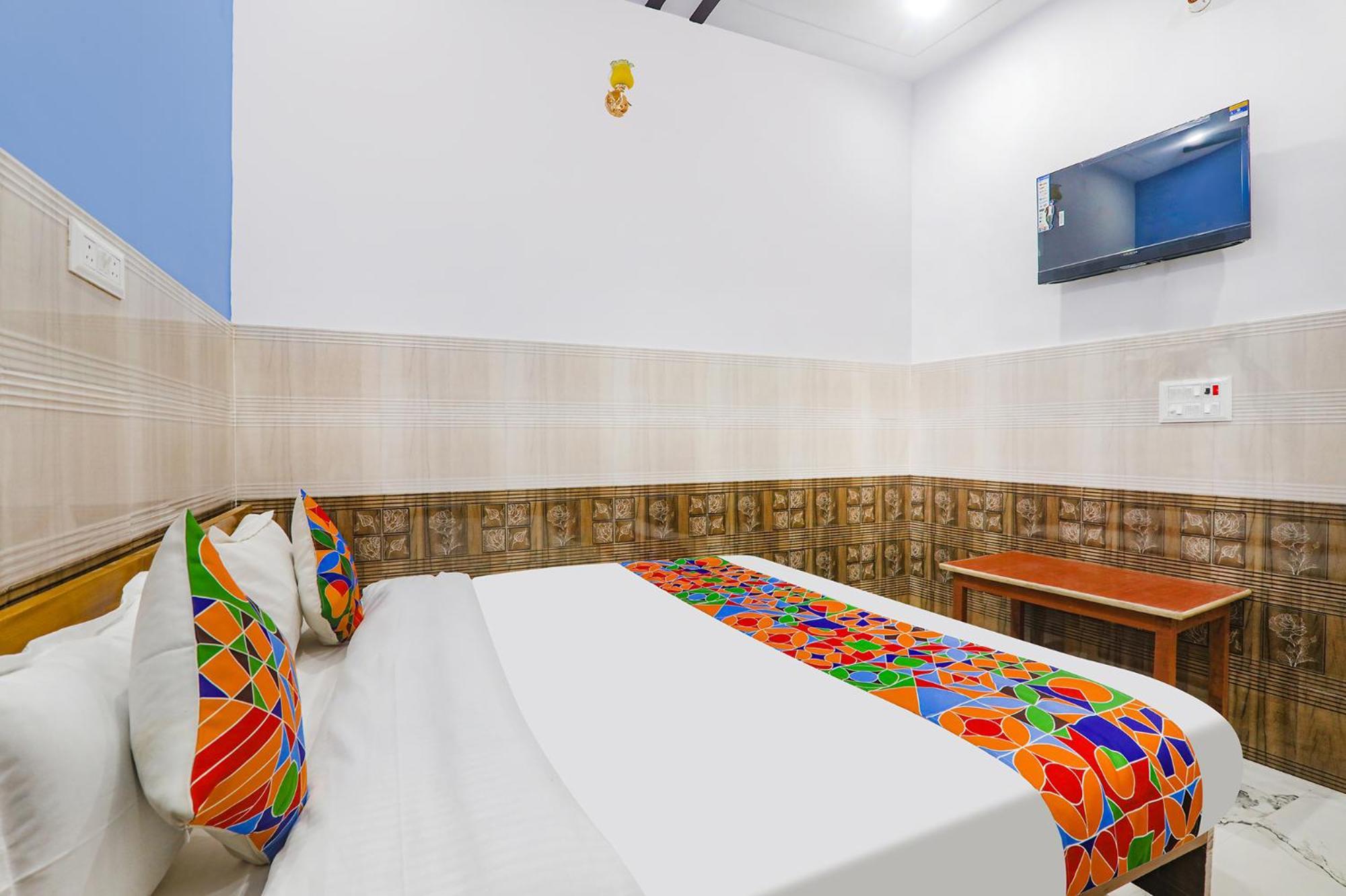 Fabexpress Shree Siya Raman - 500M From Shri Ram Janam Bhumi Hotel Ayodhya ภายนอก รูปภาพ
