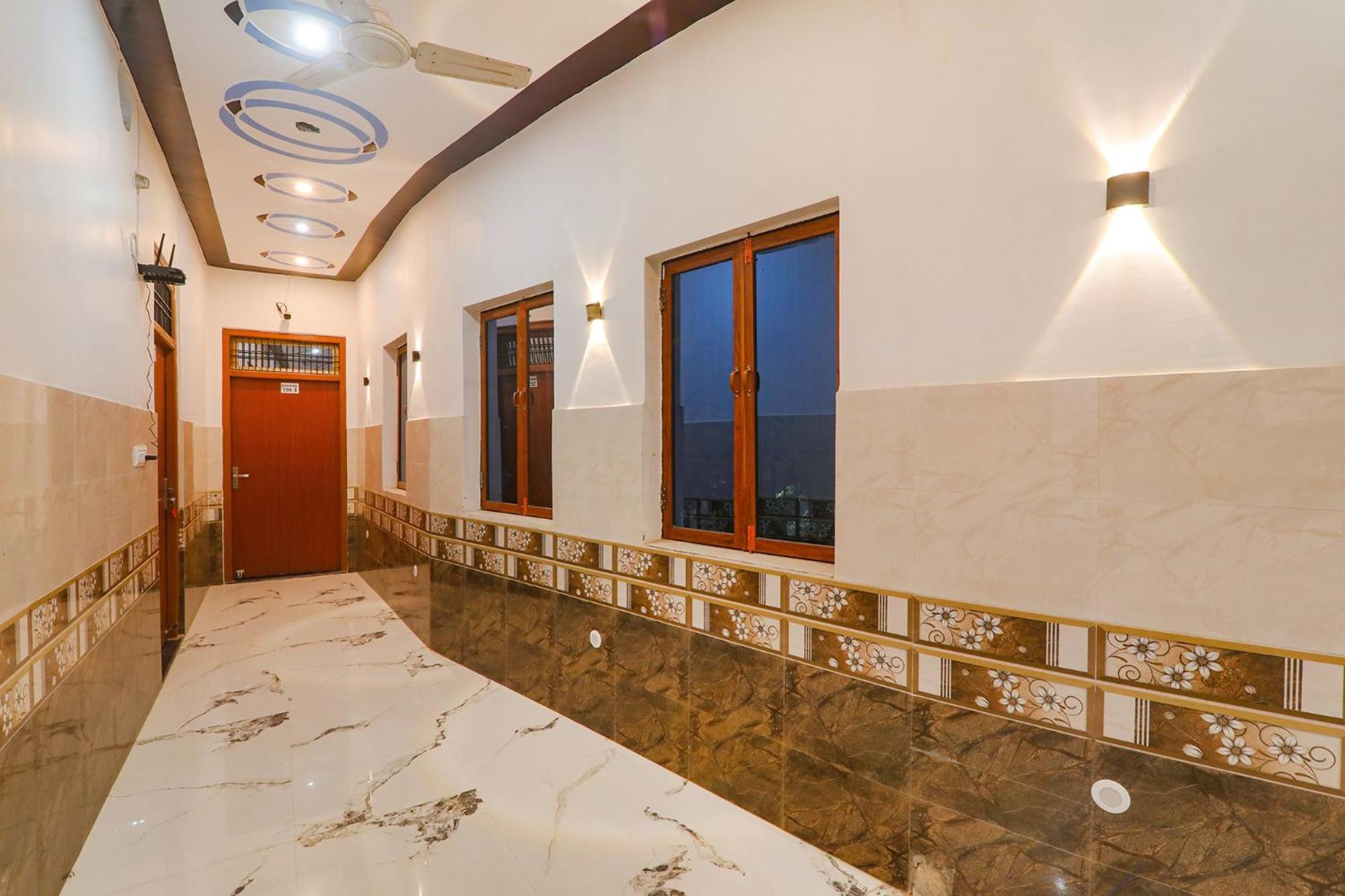 Fabexpress Shree Siya Raman - 500M From Shri Ram Janam Bhumi Hotel Ayodhya ภายนอก รูปภาพ